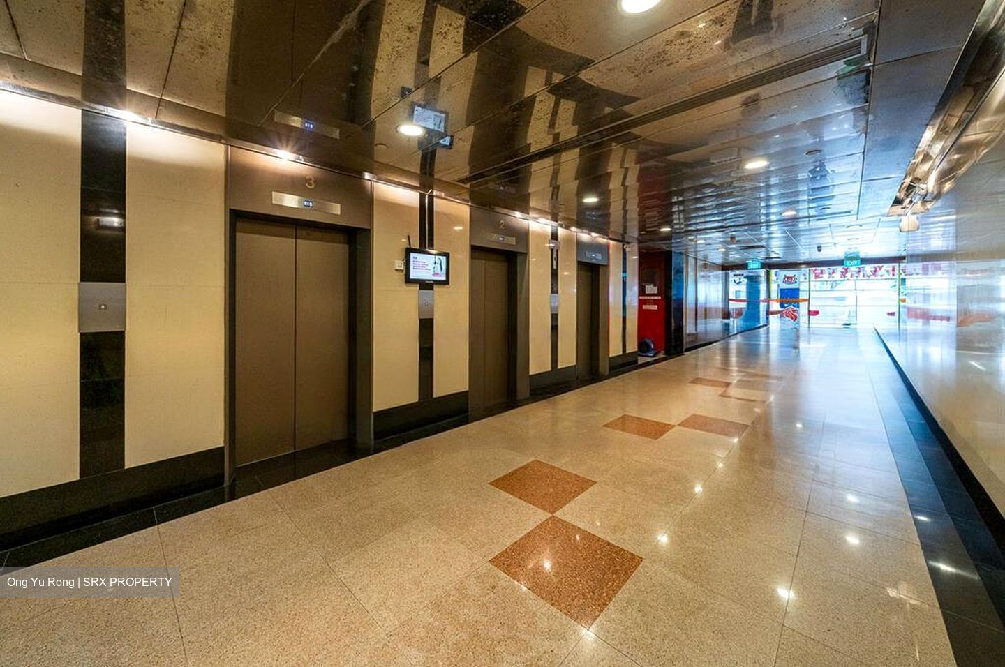 Golden Mile Tower (D7), Retail #484772241